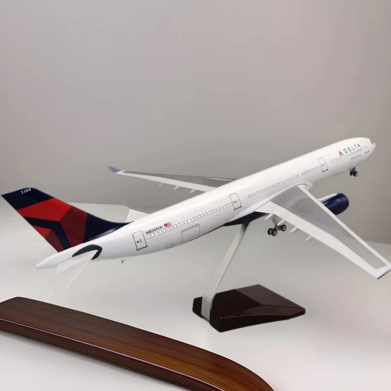 

DELTA Airline A330 47CM 1:135 scale Copy airplane Model With Base wheel& Lights Resin Plastic Assembly Plane For Decoration Gift