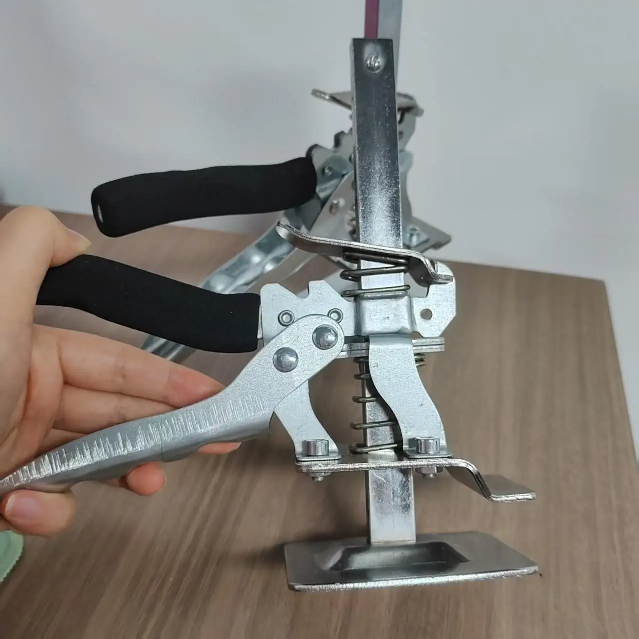 New Hand Lifting Tools Labor-Saving Arm Jack Door Panel Drywall Lifting Cabinet Board Lifter Tile Height Adjuster Elevator Tools