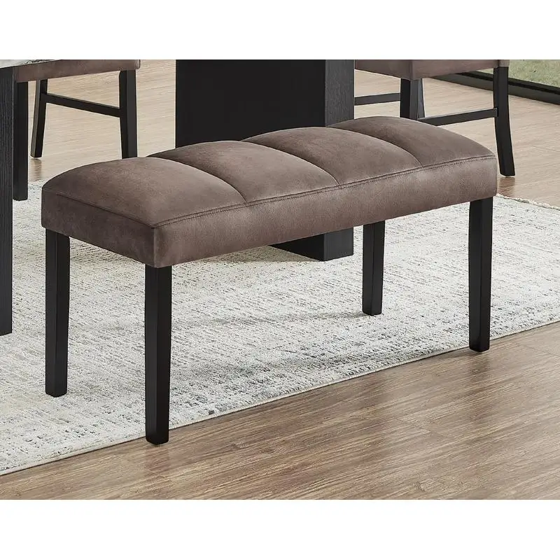 مقعد طعام معاصر مع مقعد مبطن من القطيفة، تنجيد من القماش البني الناعم، أرجل مستقيمة باللون الأسود، إطار خشبي