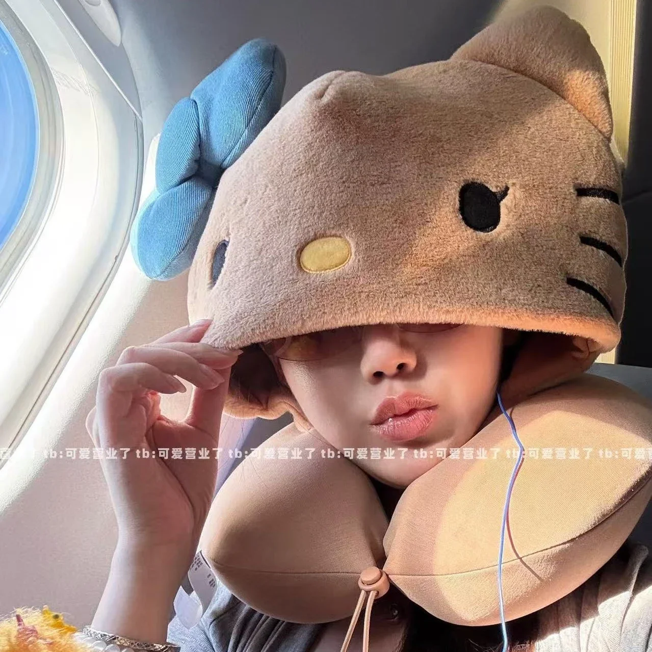 かわいいハローキティのフード付きU字型枕、心地よいぬいぐるみ、遮光U字型枕、旅行、休息、昼寝、睡眠、飛行機、車、ギフトに