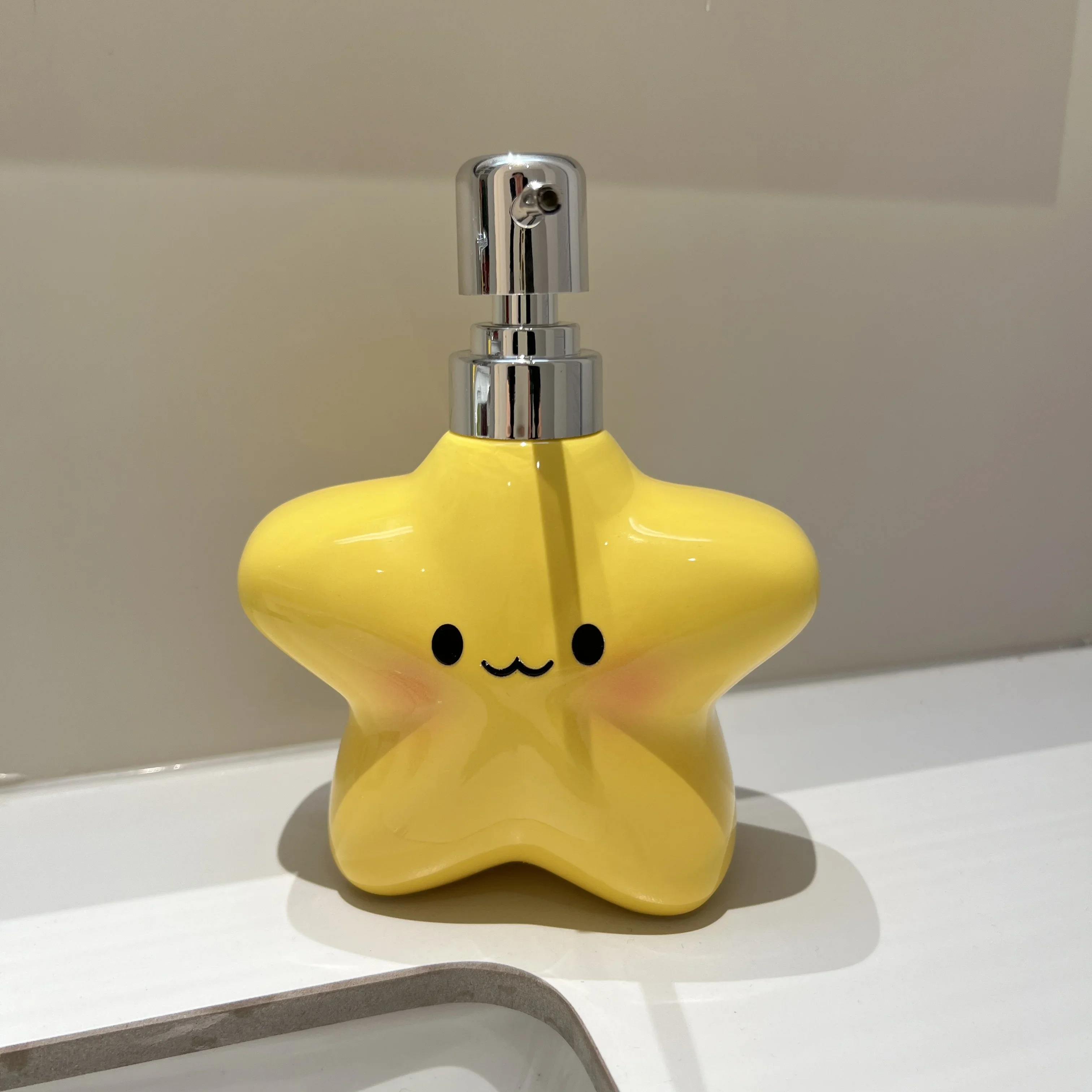 375ml Creative Star Ceramic lotion Bottle Toilet Shampoo Shower Gel Dispensing Bottle Bathroom Accessories shampoo dispenser