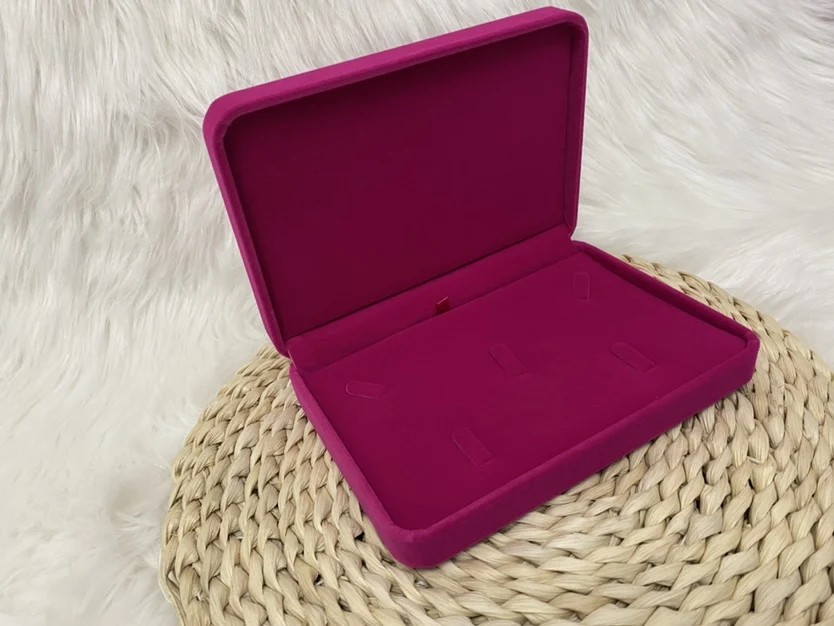 Custom Flannel Jewelry Box Necklace Ring Earring Nail Bracelet Jewelry Box Gift Boxs For Bride Bridesmaid Wedding Jewelry Box Custom Flannel Jewelry Box Necklace Ring Earring Nail Bracelet Jewelry Box Gift Boxs For Bride Bridesmaid Wedding Jewelry Box