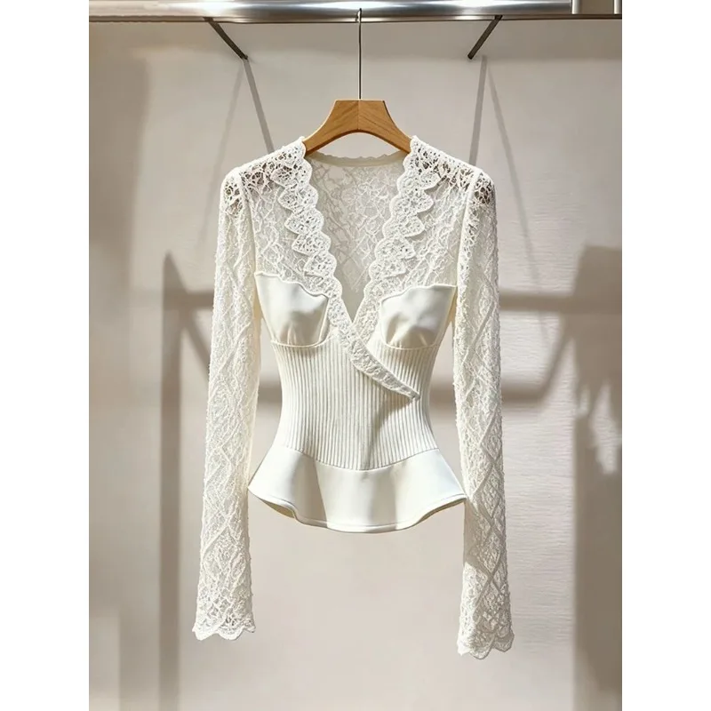 This Stunning White Lace Shirt Is A New Winter Style High-end Feel French Style Cinched Waist Fashionable and Sexy Women's Wear