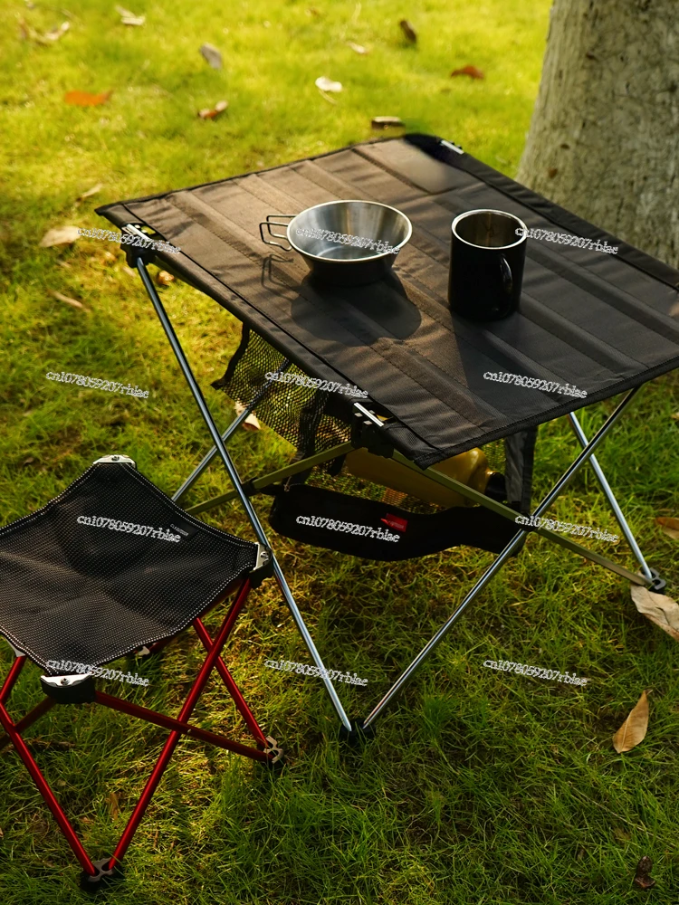 Outdoor Barbecue Picnic Table and Chairs Portable Camping Beach Folding  Camping Light Aviation Aluminum Alloy