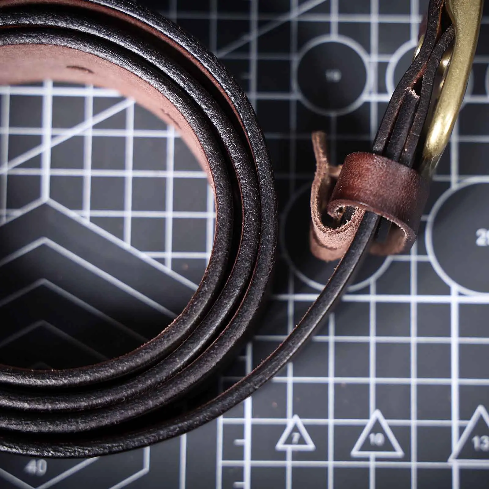 Vintage Echt leder Herren gürtel mit massiver Messings chnalle, hand gefertigte lässige Nadel schnalle verdicktes italienisches Rindsleder mit Geschenk box – Detail 12
