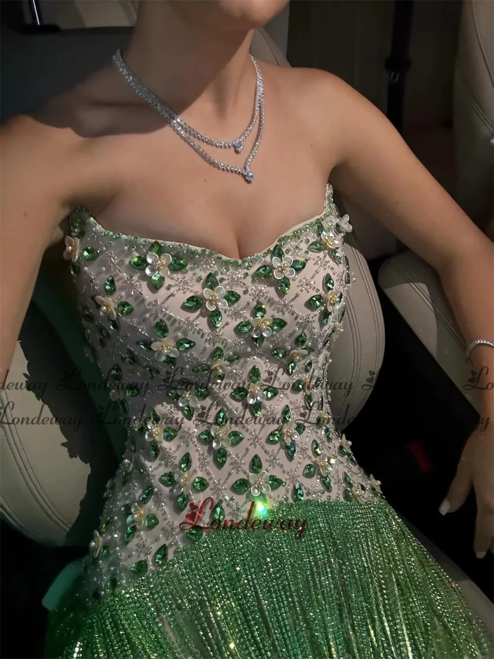 Londeway فساتين لحضور الحفلات الموسيقية الفاخرة على شكل حرف a حجر الراين شرابة المملكة العربية السعودية حفل فيستدو دي فييستا فستان سهرة مخصص