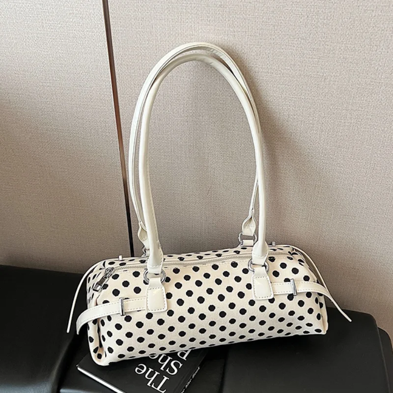 

Stylish Polka Dot Women's Shoulder Bag Korean Premium Bowling Bag 2026 New Large Capacity Commuter Underarm Bag Women's Handbag