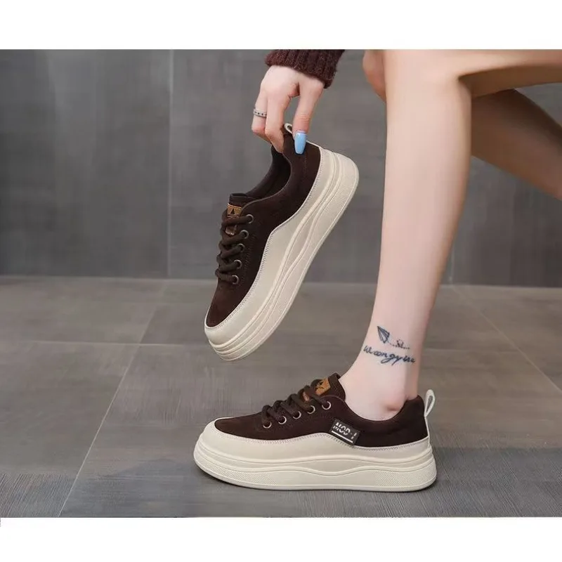

Spring Trendy Women Thick Bottom White Board Shoes Super Soft Cloud Soles Leather Upper All Mat Casual Student Daily Outdoor