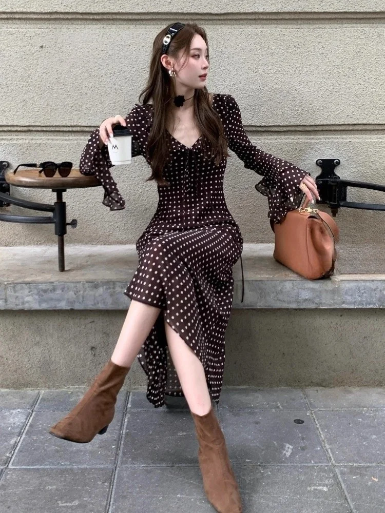 Retro Polka Dot Bell Sleeve V Neck Dress Women's Autumn Spring New High Waist Slimming Skirt Long Sleeve Floor Length Dress 2