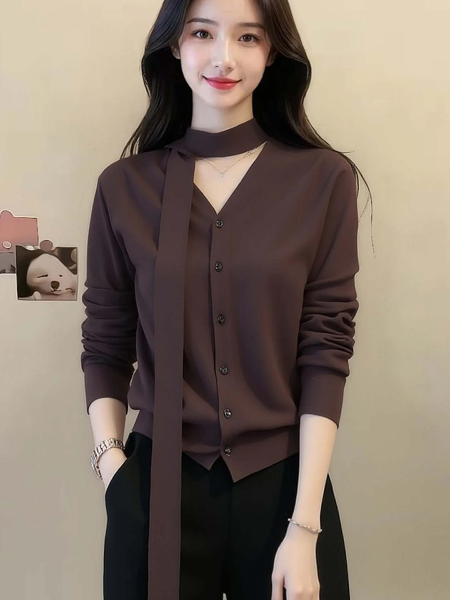 

V-Neck Sash Design Knitted Long Sleeve Pure Color Commute Style Sweater Simple Elegant Women's Spring Fashion Knitwear
