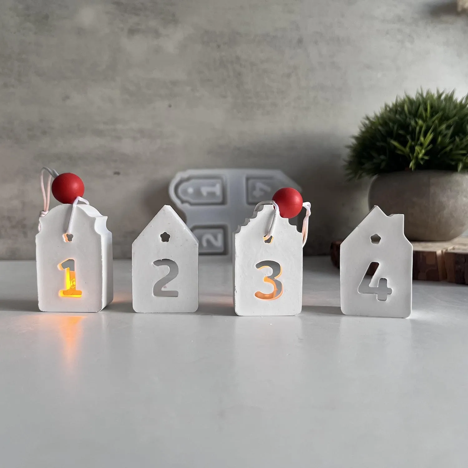 4-In-1 Number 1234 Mini Number Candle Houses Silicone Mold House Casting Molds Candle Holder Christmas Ornaments Mold