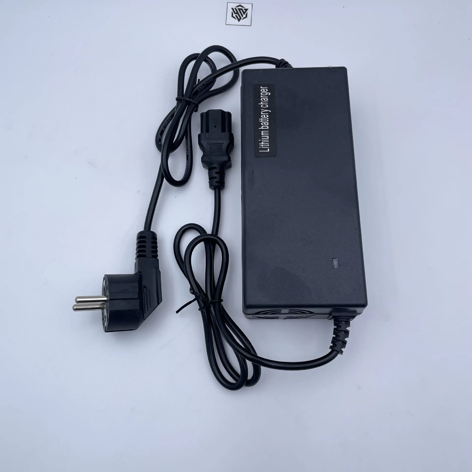 Factory Direct 2026 electric vehicle tricycle lithium battery charger product word cross-border European standard 24V36V48V2A