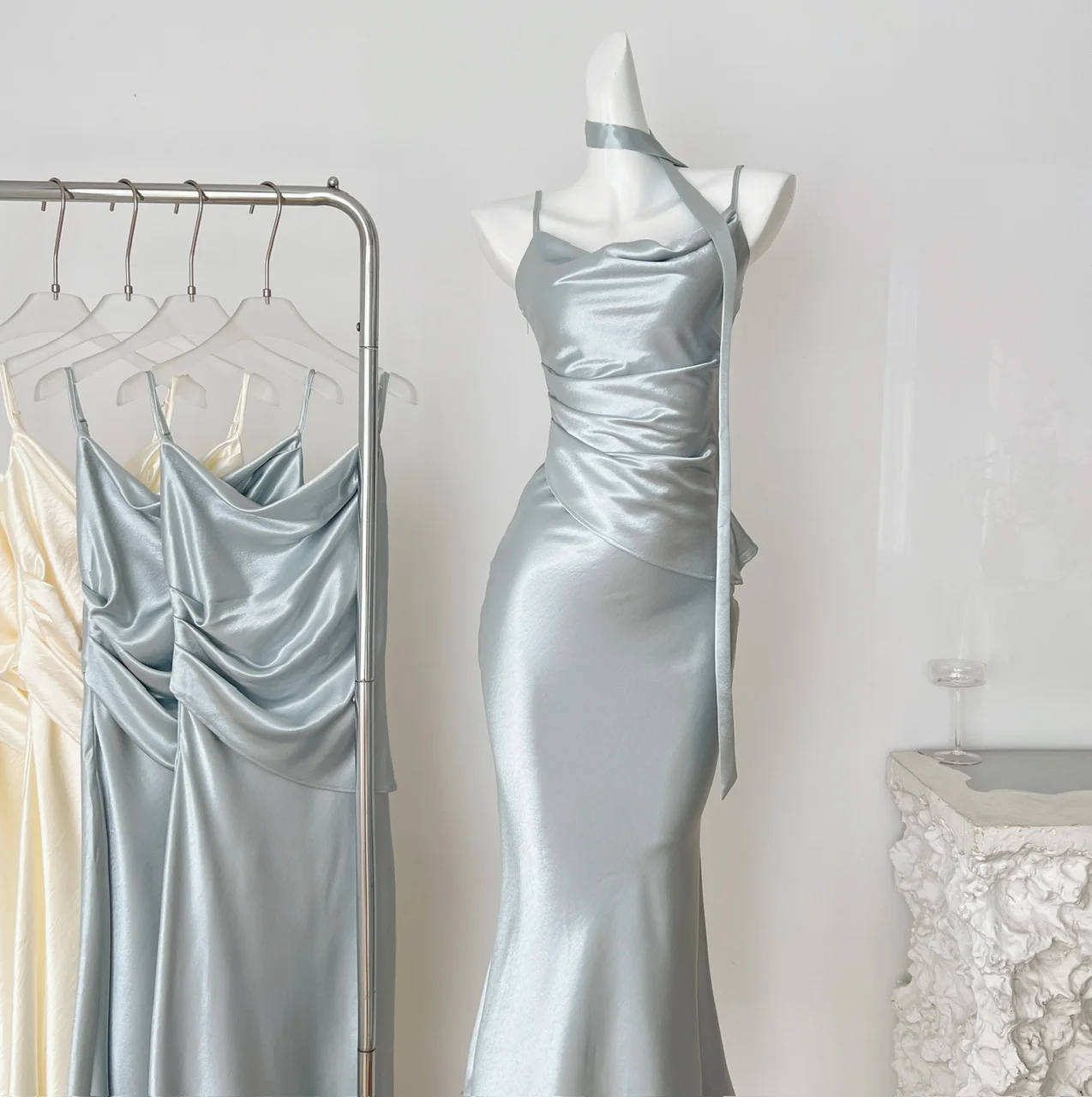

Summer Women Satins Wedding Maxi Dress Vintage Spaghetti Strap Frock French Vintage Trumpet Mermaid One-Piece Evening Coquette