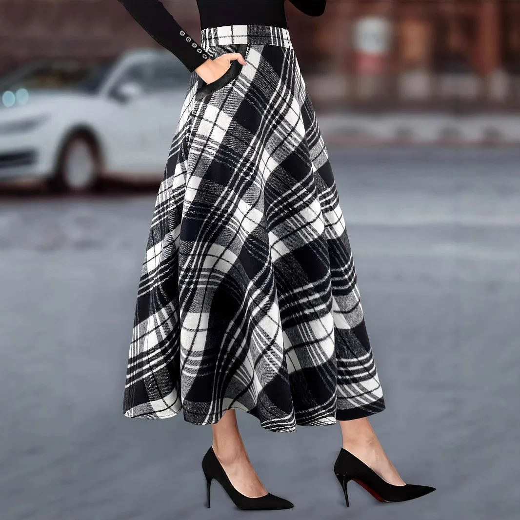 

Fashionable Women's Loose-Fit Skirt Black-and-White Checkered Long Skirt Commuter Women's Skirt