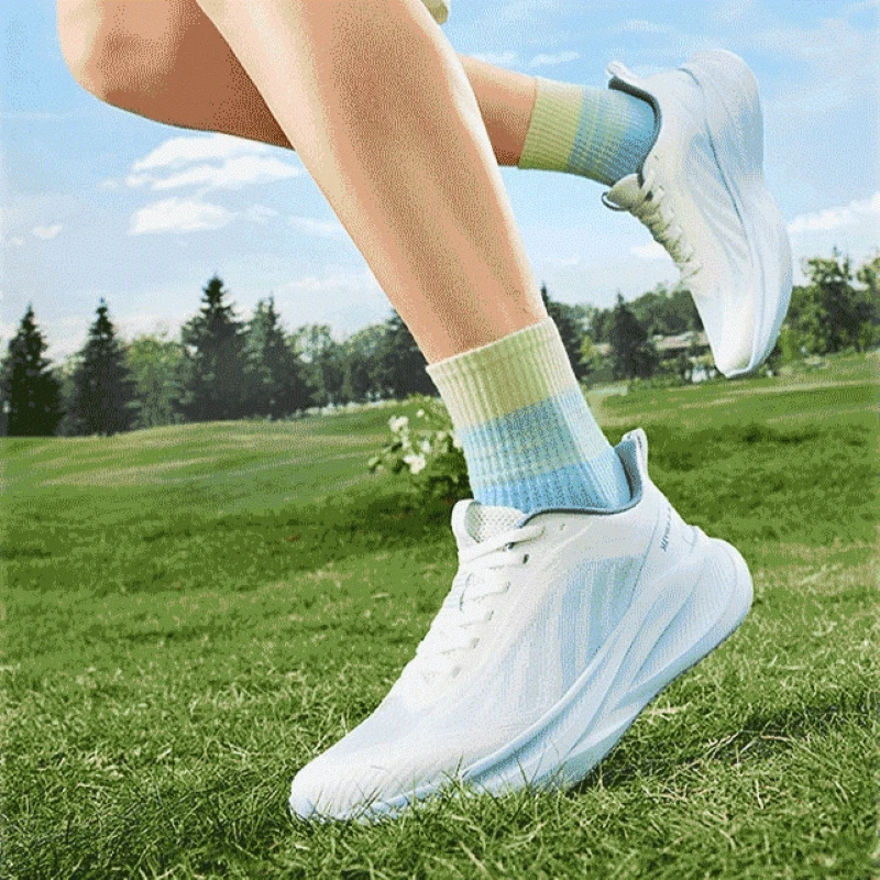 361 Degrees AirFeather 5.0 Men Running Shoes Lightweight Breathable Comfortable Wear-resistant Elastic Sole Sneakers 672612217 view 3