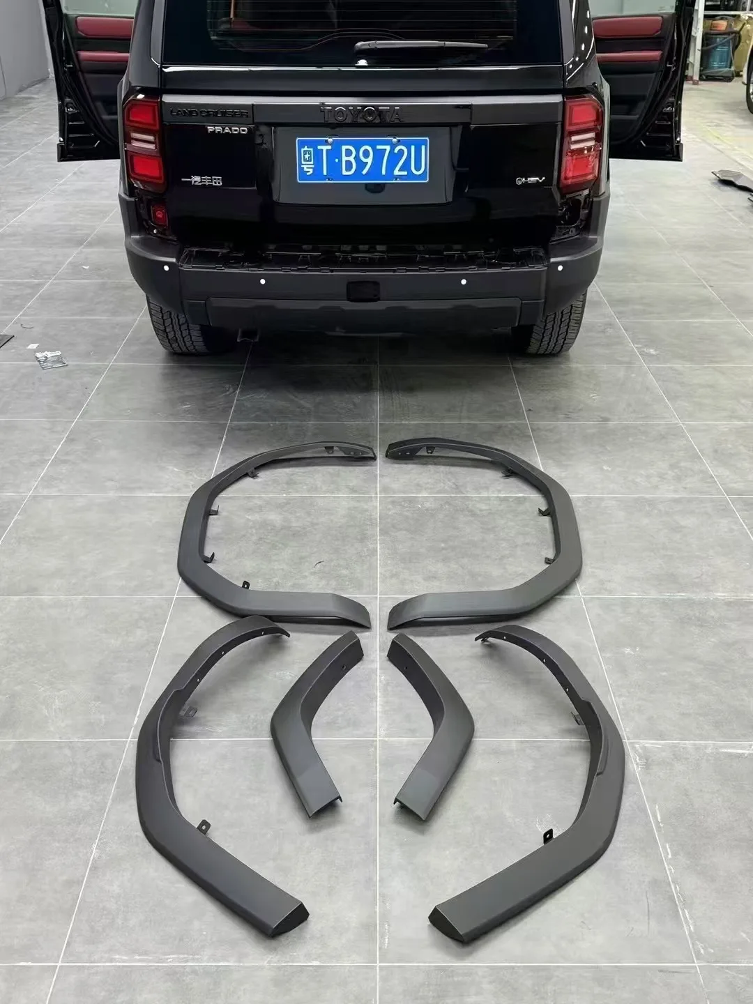 

For Toyota Land Cruiser250 Prado LC250 Wide wheelbrow prado modified upgrade Exterior modified body kits Non-destructive install