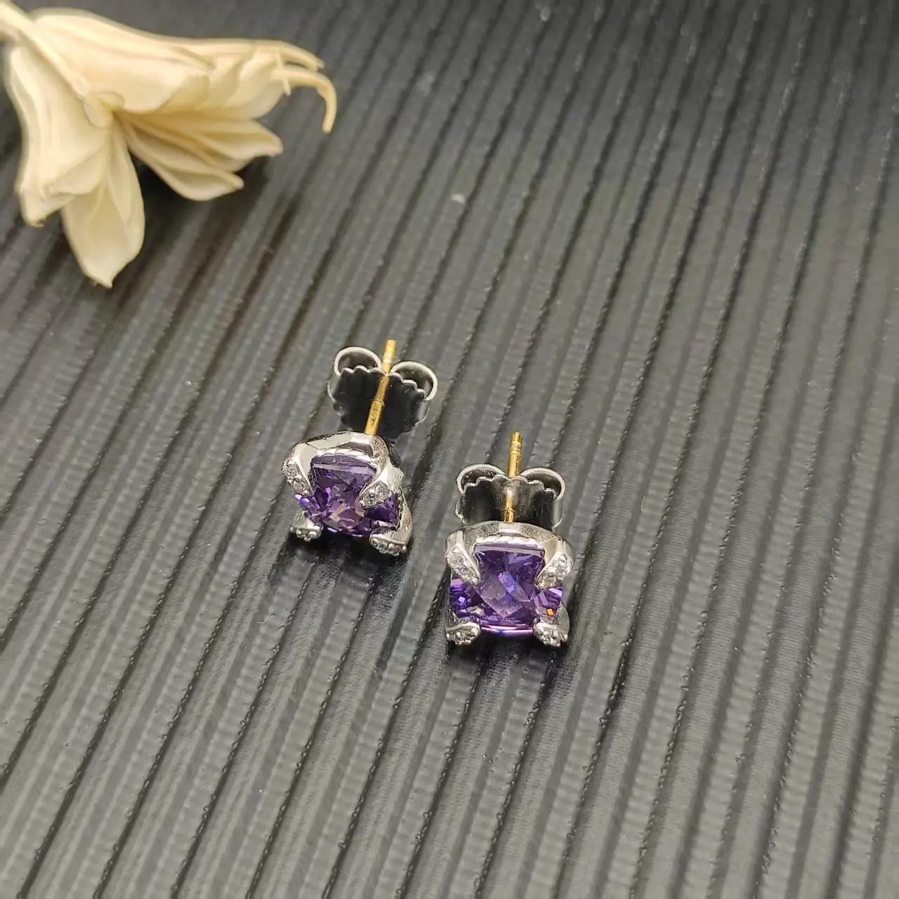 

High Quality Fashion Dy New Stud Earrings Party Best Fashion Style