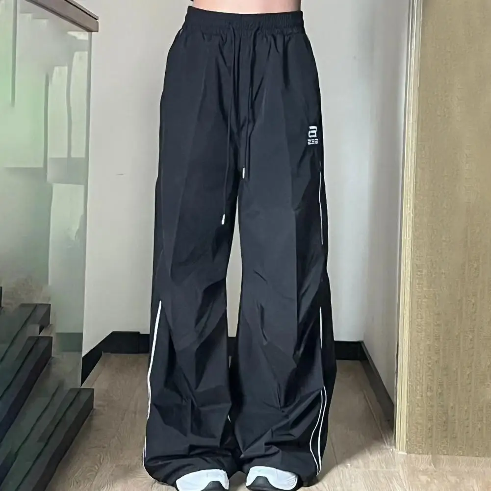 

Solid Color Sweatpants Vintage Oversized Unisex Sweatpants with Elastic Waist Pockets Soft Breathable Sports Pants for Quick Dry