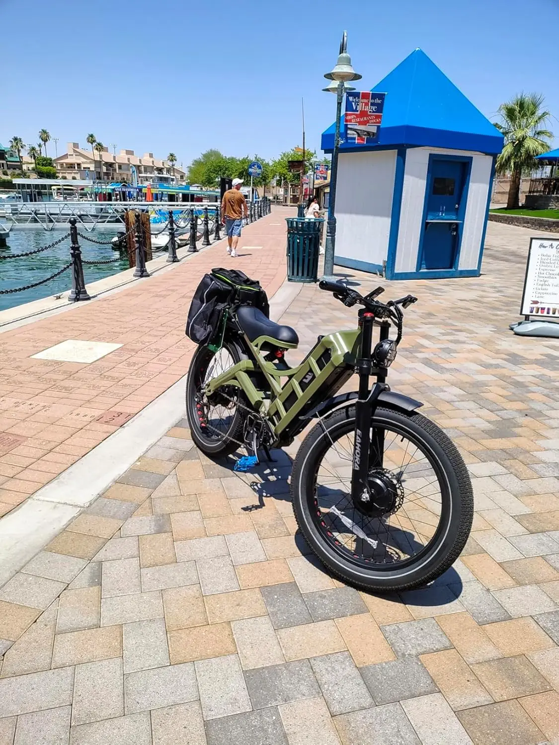 JYF Hot-selling dual motor 250W electric mountain bike 60AH battery 48V intelligent APP control wide tire car view 2