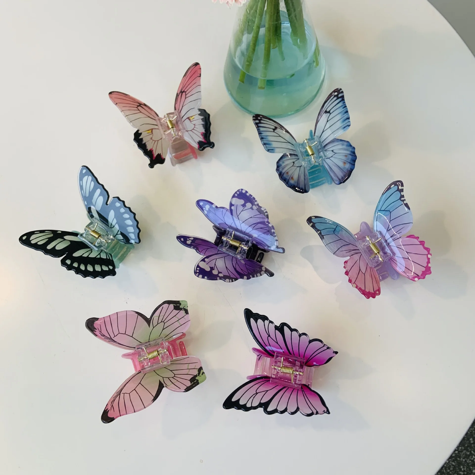 DuoShang New Colorful Butterfly Hair Claw Acrylic Claw Clips Simulated Butterfly Crab Hair Clips for Women Girl Hair Accessories