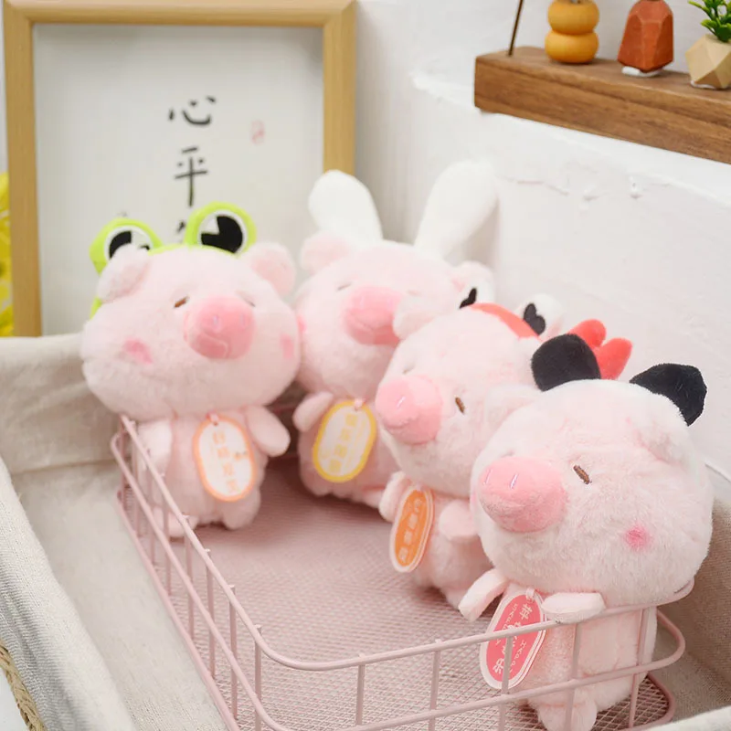 13cm Cartoon Cute Pig peluche bambola Anime Kawaii Lucky Pig morbido peluche peluche bambini ragazza portachiavi ciondolo regalo