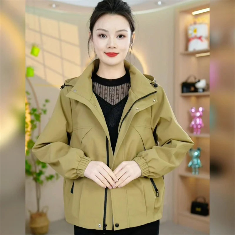Windjack Vrouw Nieuwe Lente Herfst 2025, Hoogwaardige Korte Vrouwelijke Jas Mode Casual Uitloper Joker Capuchon Overwear Tops