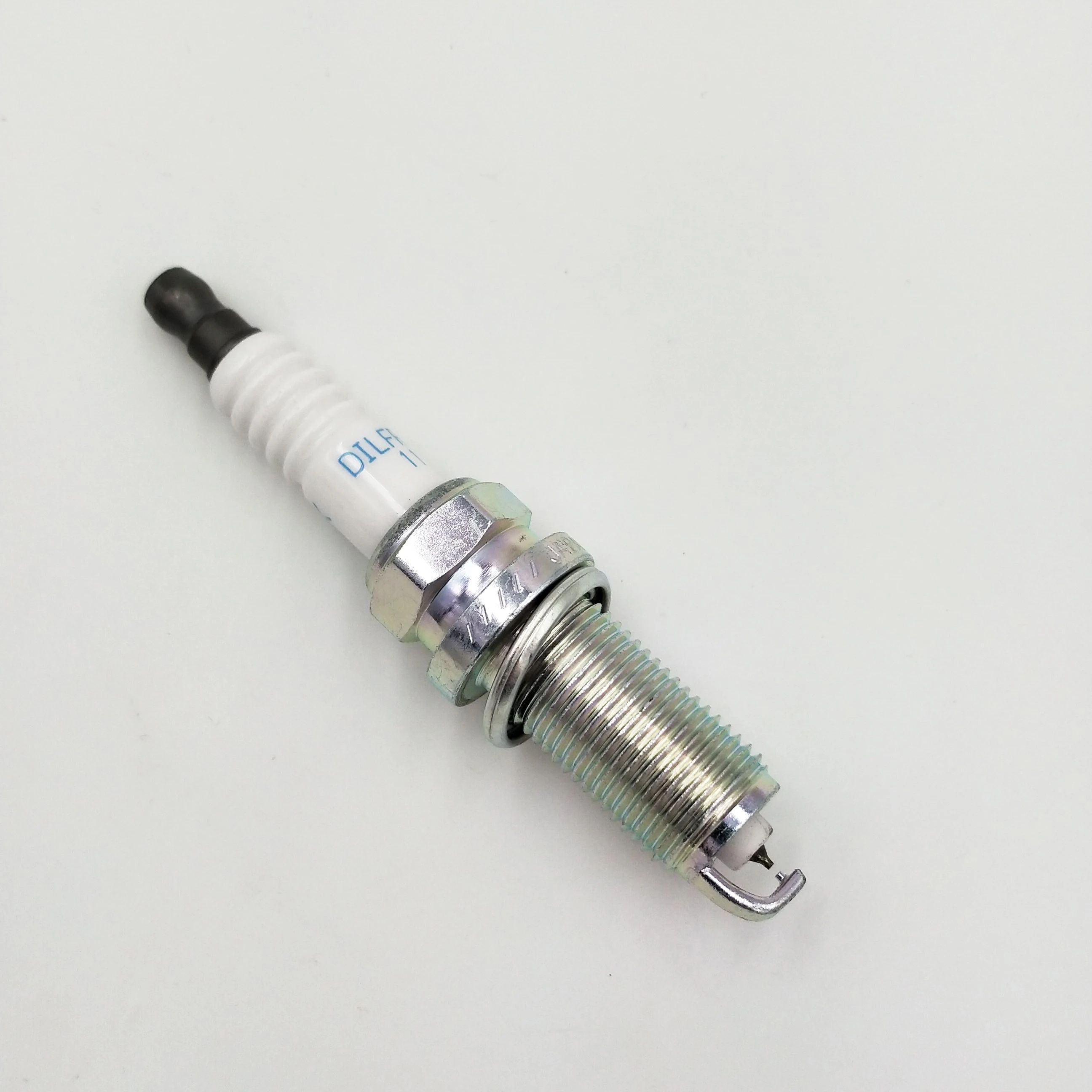 

4 шт./6 шт. 22401-ZE01B DILFR5A11 22401ZE01B иридиевая свеча зажигания для Nissan NV2500 NV3500 Maxima Frontier Pathfinder Xterra Titan