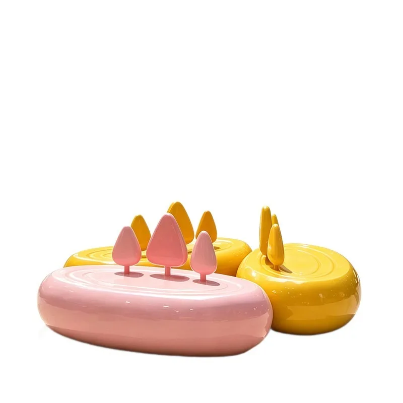 Outdoor fiberglass seats, shopping mall lounge chairs, public park resting benches, pebble ice cream candy benches