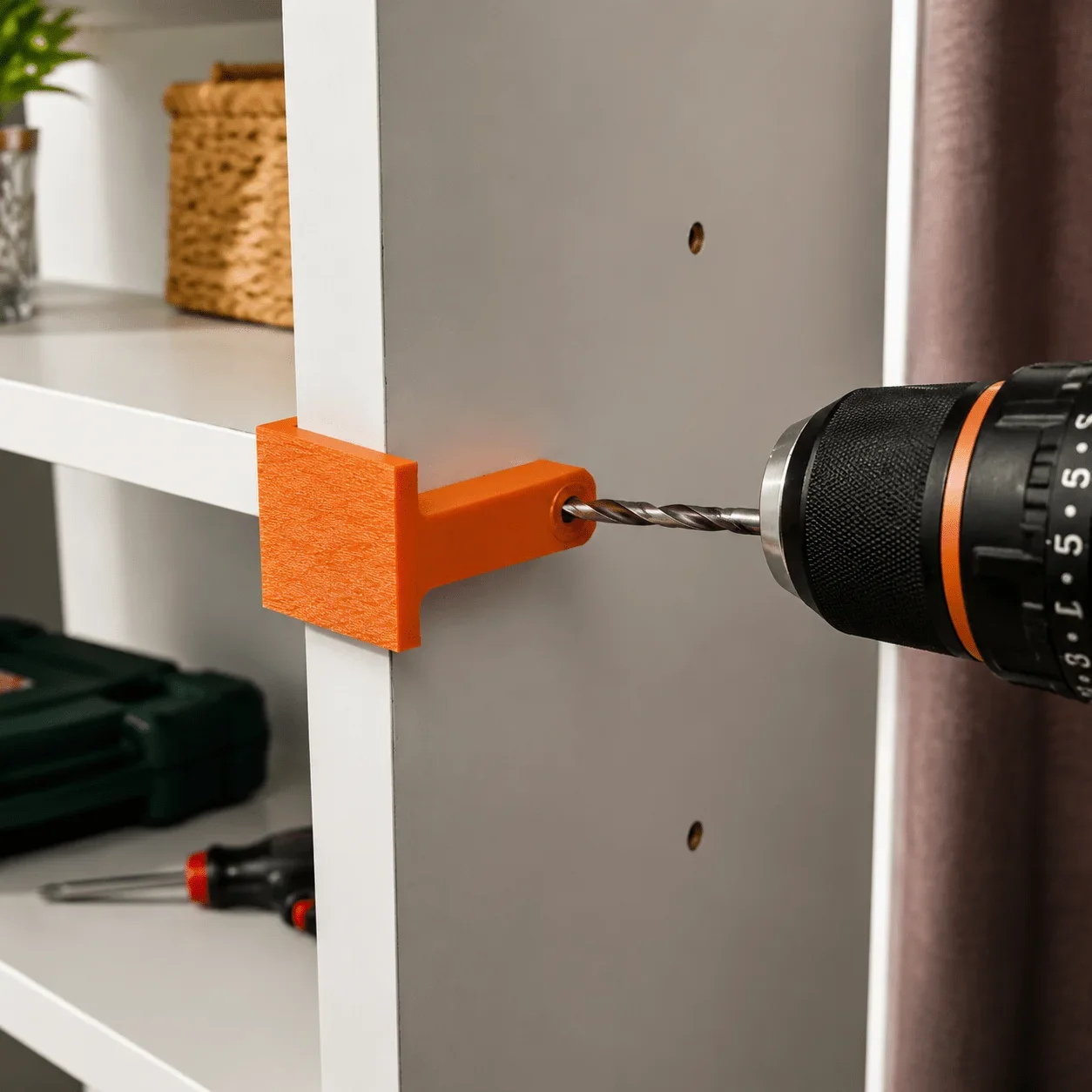18mm Shelf Drilling Locating Fixture Suitable for 3.5mm * 5mm European Screws,Woodworking Mounting Positioning Template