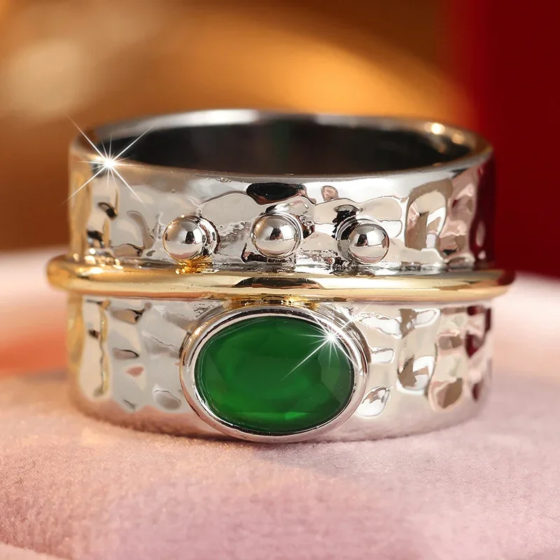 Ladies' Fashionable Wide Face Ring Hammer Pattern Concave Convex Inlay Zircon Ring Daily Commuting Party Jewelry Accessory