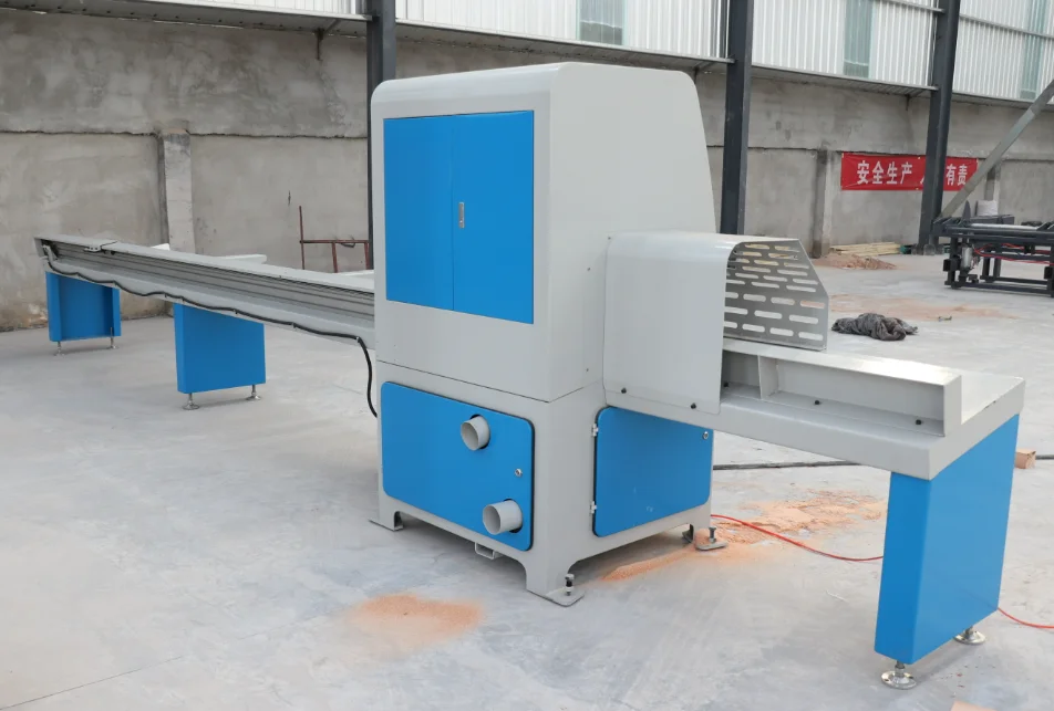 Numerical control automatic cutting sawing machine, wood-optimized cross-cutting sawing machine for furniture tray sawing