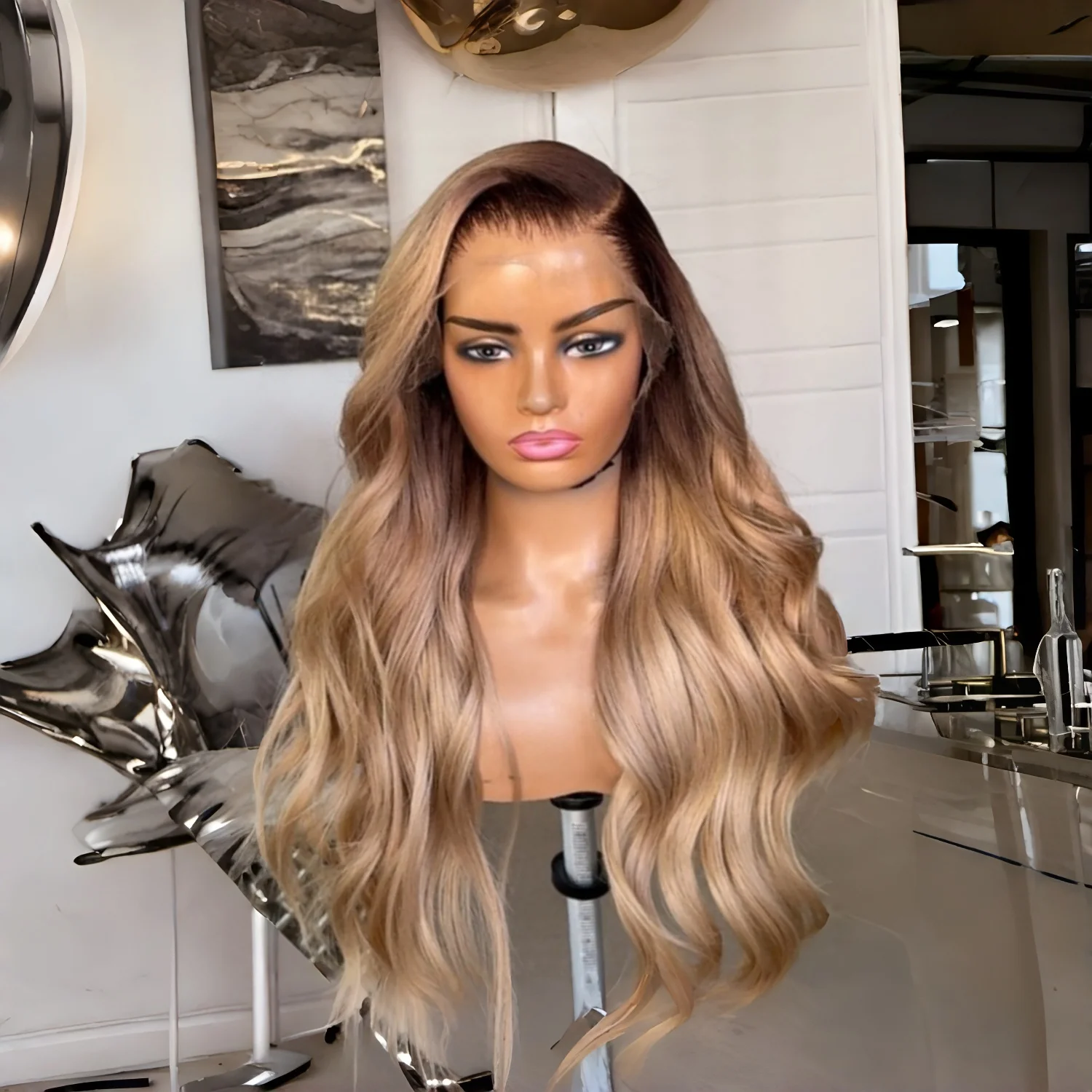 

Новый стиль Медовый Блондин Красивые Синтетические Парики Кружева Топ С Темными Корнями Объемная Волна HD Прозрачные Парики Шнурка Распродажа