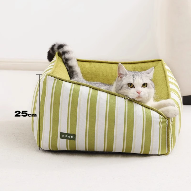 

360 Degree Wrapped Bed for Cats Semi Enclosed Kitten Cushions Thick Bottom Pads Cats Nest Comfortable and Warm Pet Sleeping Bed