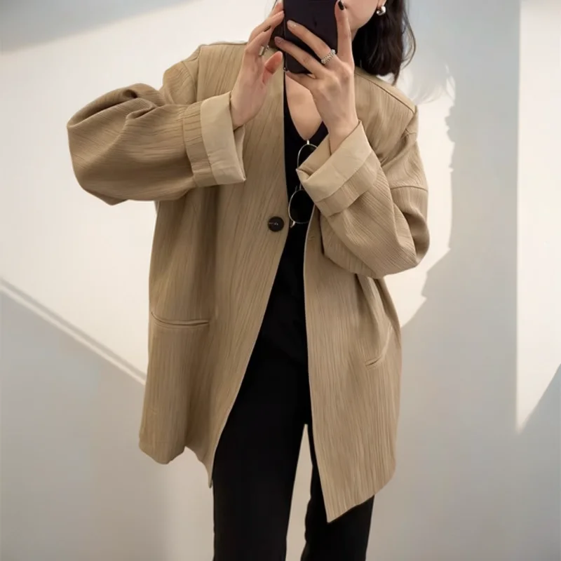 

Женский оливковый кашемировый пиджак Regency Opera: Изысканный, элегантный, роскошный, мягкий, легкий, профессиональный, свободного кроя