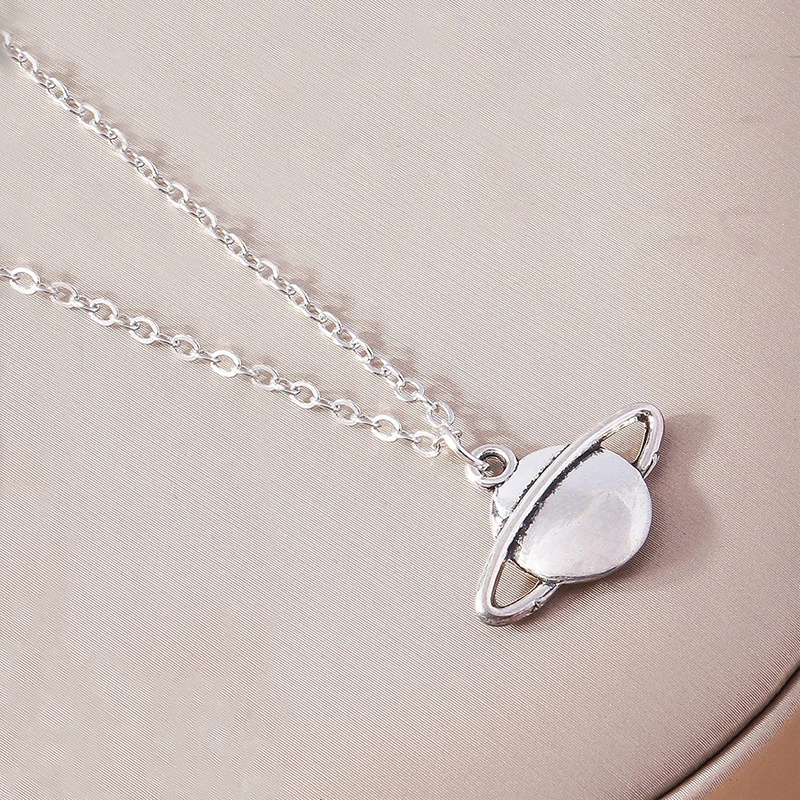 Aihua Mode Metall Saturn Halskette für Frauen Männer Kurze Kette Anhänger Halskette Geschenk Collier Mädchen Geburtstag Geschenke – Detail 5