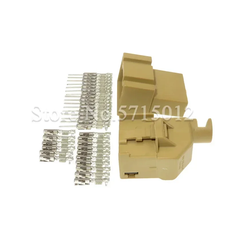 16 Hole 8E0 972 416 A Auto Reversing Radar Wire Socket Parking Module Connector 8E0972416A For Audi VW
