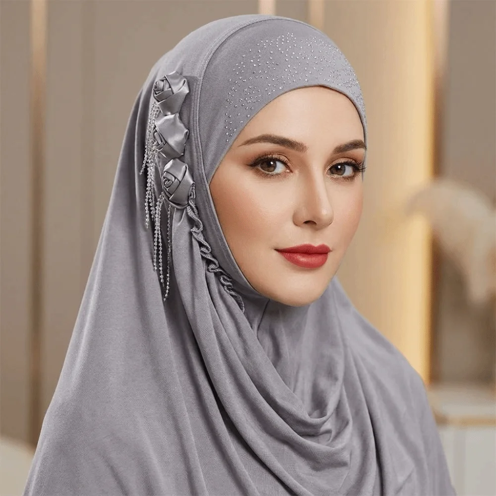 

Classic Floral Women's Hijabs Modest Wear Full Cover Islamic Headscarf Elegant Breathable Muslim Hijab Women's Wear