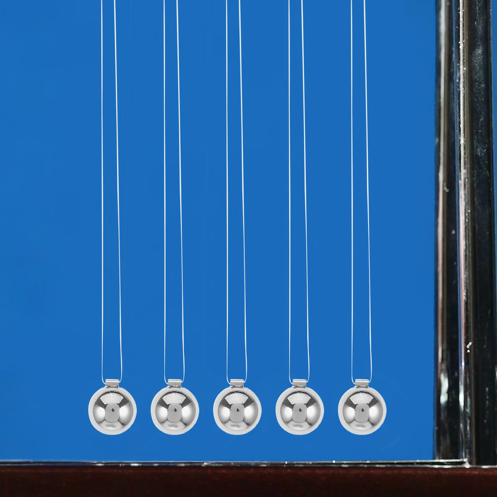 

5Pcs Metal Pendulum Balls Swing Balanced Physics Educational Desktop Decoration Science Office Gadget