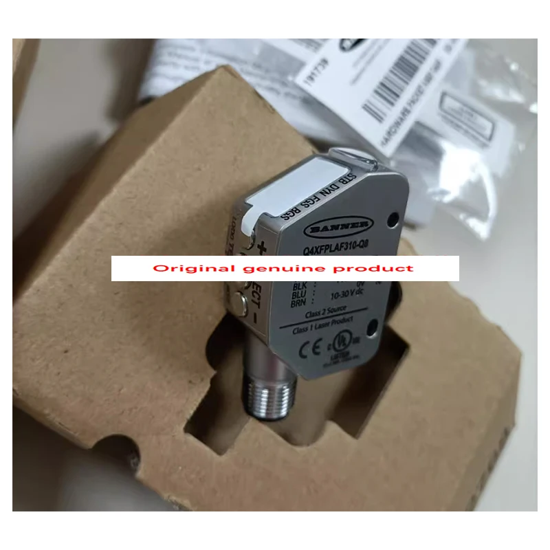 Original BANNER Laser ranging sensor Q4XFPLAF310-Q8