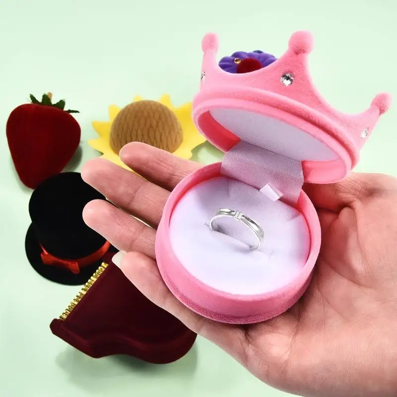 1 Stück Liebliche Samt-Schmuckbox, Behälter für Hochzeitsringe, für Ohrringe, Halsketten, Armbänder, Geschenkbox, 13 Ausführungen – Detail 2