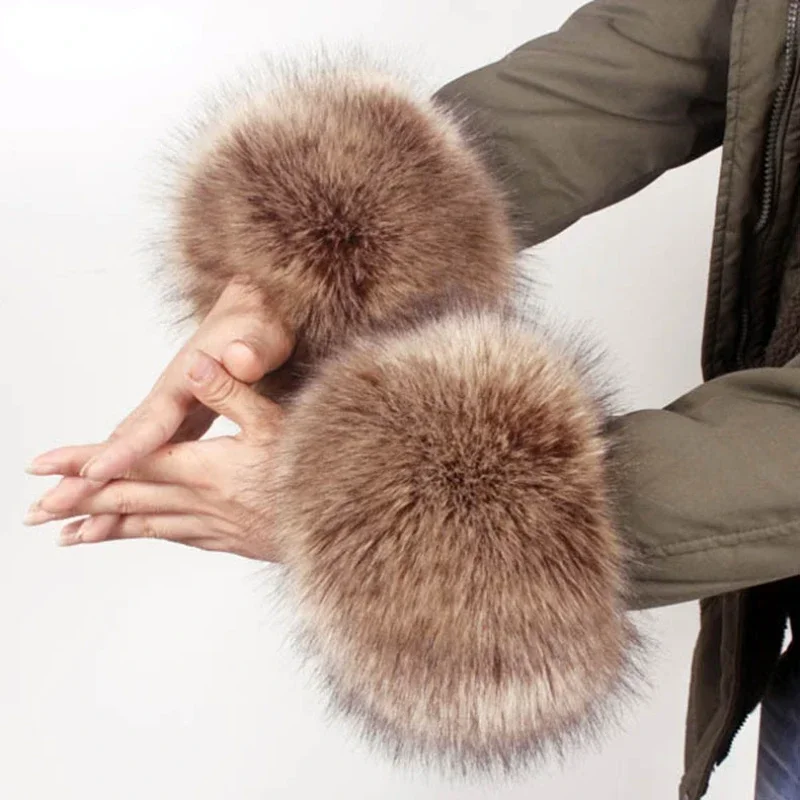 Imitation Raccoon Fox Hair Fluffy Hand Rings Fluffy Wrist Guards Women\'s Cuffs Imitation Rabbit Fur Bracelets Cuffs Wrist Covers