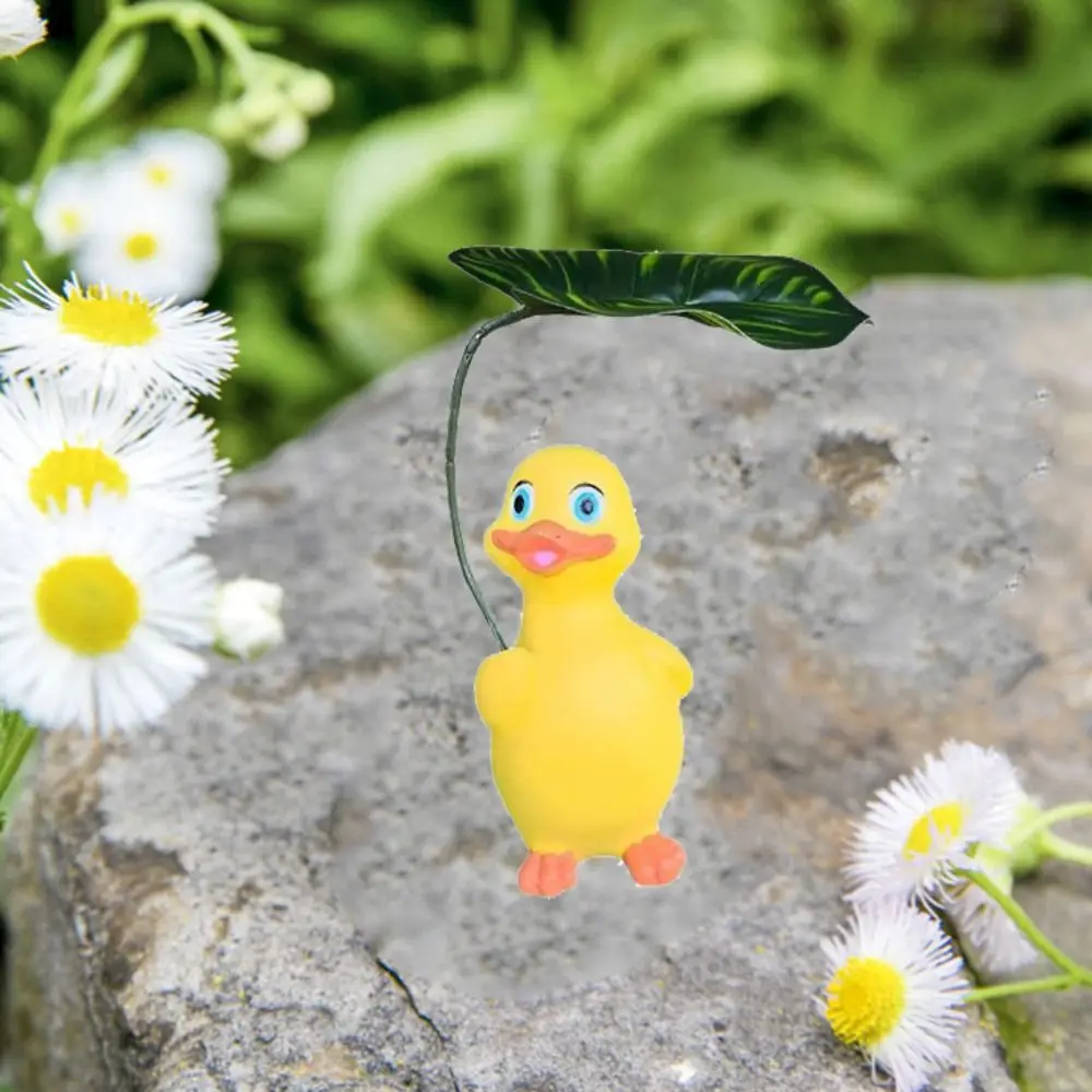 

Micro Landscape Cartoon Duck Umbrella Ornament Resin Cute Ducks Statue Waterproof Animal Sculpture Fish Tank