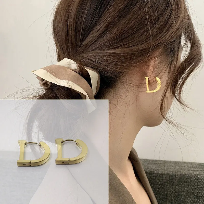 2024 Stainless Steel Letter Gold D Hoop Earrings For Women Men Simple Geometric Huggie Earring Party Birthday Jewelry