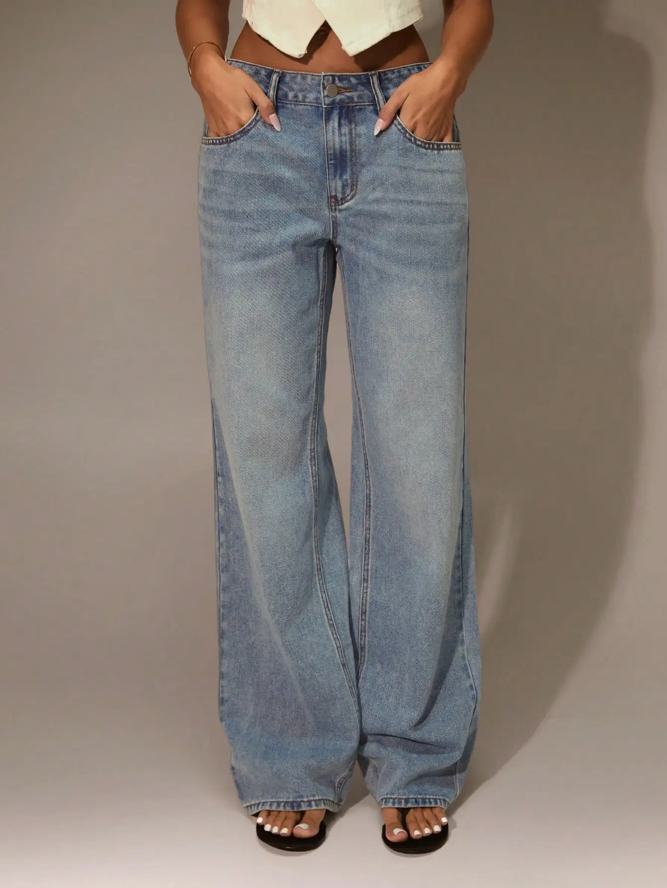 

Женские джинсы с высокой талией и широкими штанинами - винтажный стиль Y2K для повседневной носки, уличной моды и выходов в свет