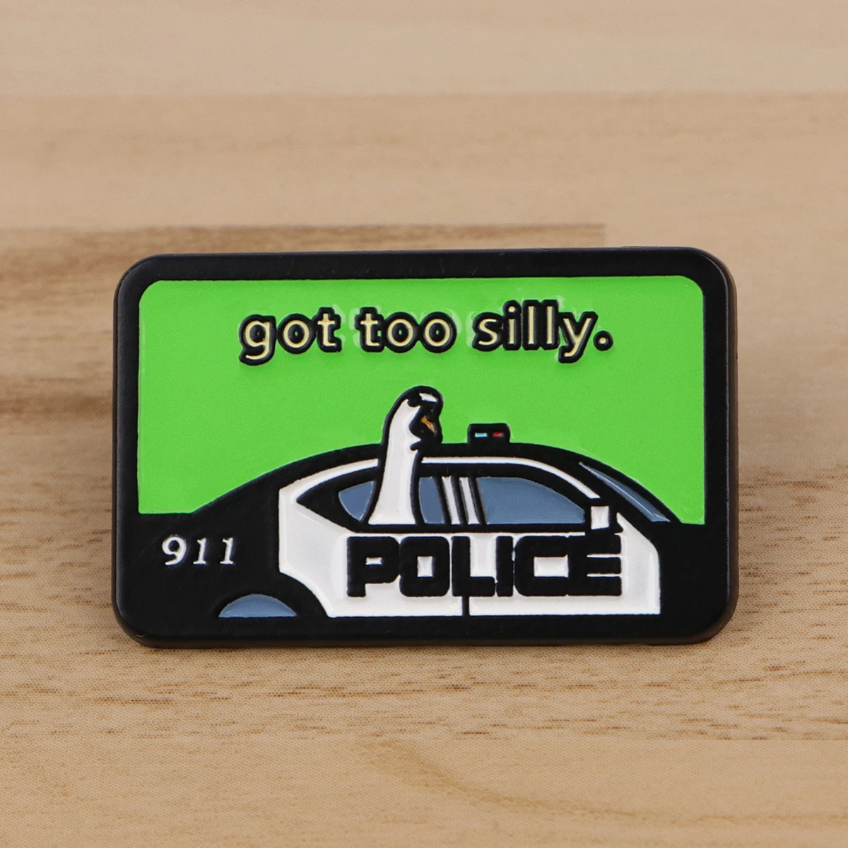 لطيف النحل دبابيس للنساء الكرتون الطيور المينا دبوس مضحك القرش شارة معدنية مجوهرات الملابس ظهره اكسسوارات الأصدقاء هدية #4