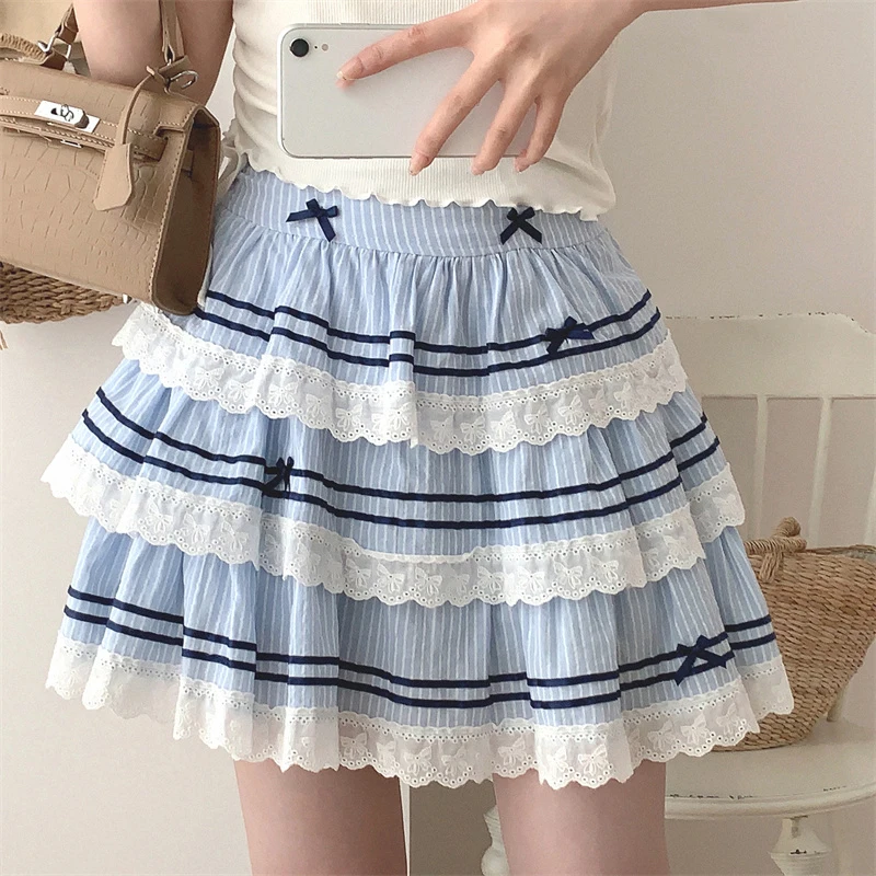 

Japanese Kawaii Mini Tiered Skirt Teen Girls Sweet Lolita Vintage Striped Lace Cute Ruffle Harajuku Fashion Shorts Skirt Black