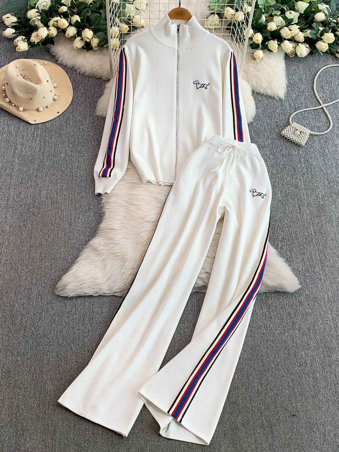 

Повседневная вышитая молния для собак, воротник-стойка, дэт, широкие брюки с высокой талией, женский модный комплект, осенний дизайн, полосатый узор