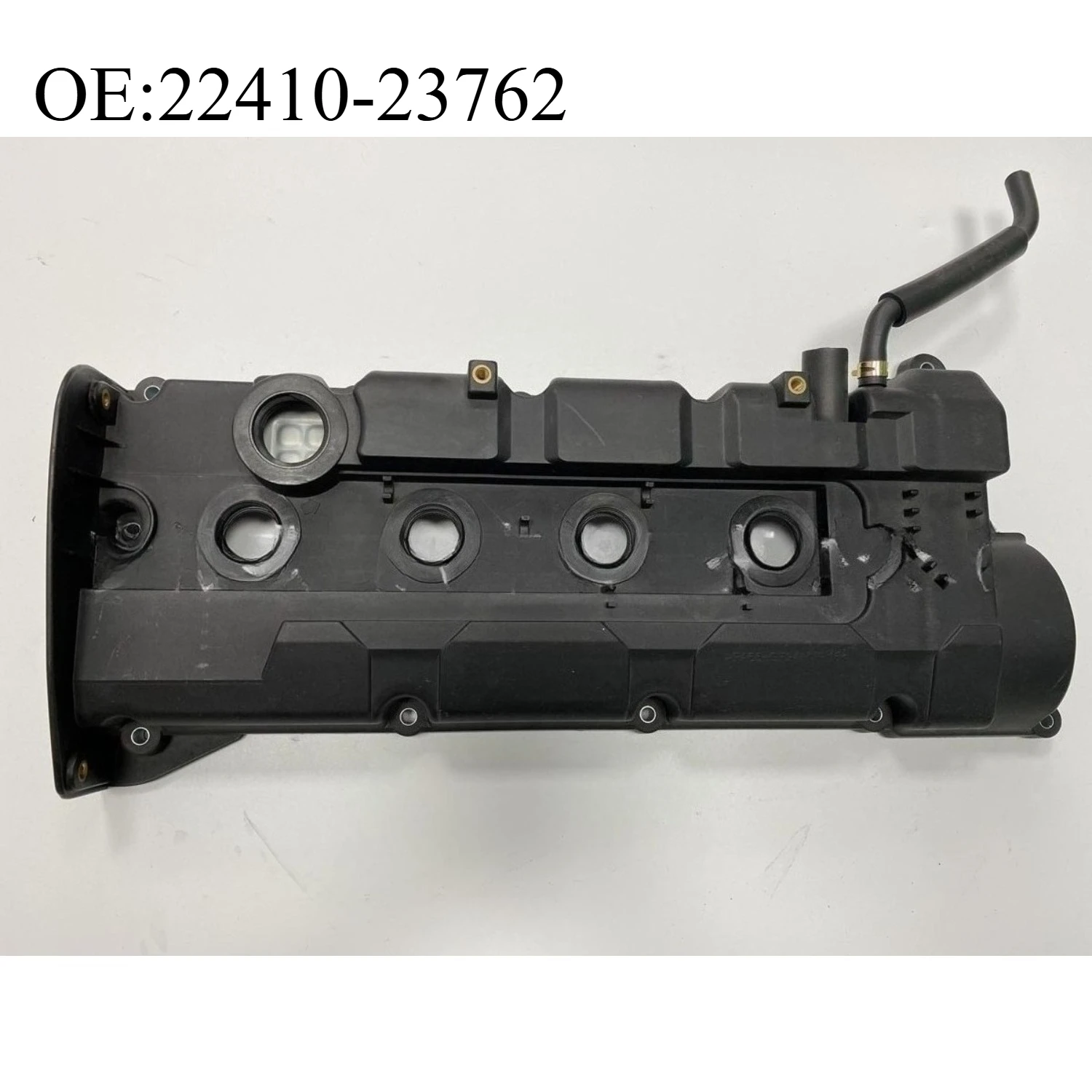 

Automotive Valve Cover OE:22410-23762 For Hyundai Elantra Hatchback (XD), Tiburon Coupe