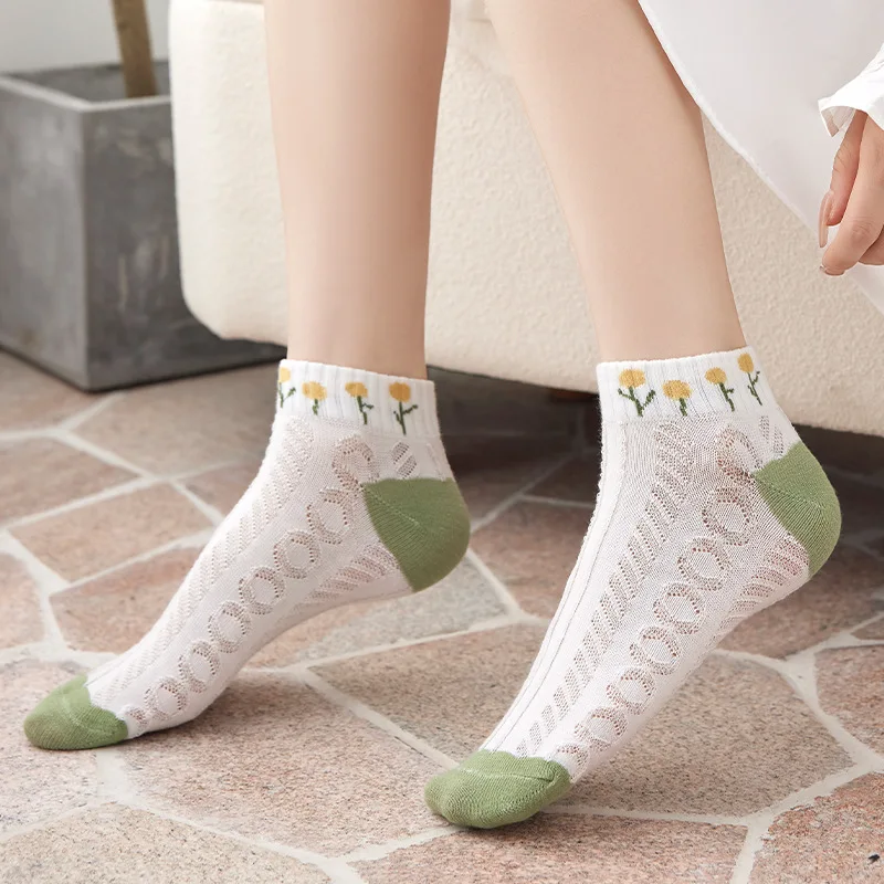 5 paires Respirant Élégant Mignon Jacquard Blanc Floral Dame Filles Courtes Net Chaussettes Belle Mode Filles Robe Cheville Sox