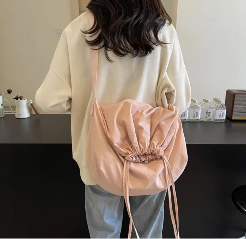 Fashion Canvas Bag Women's bag Large Capacity Tote Bag Versatile Backpack Commuter Work Student bag Traveling Bag